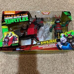 Nickelodeon TMNT Samurai Warrior Horse Playset - Red and Black